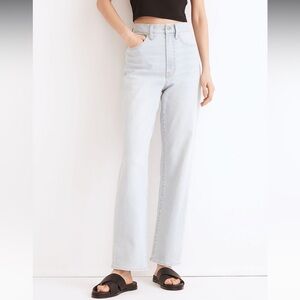 Madewell - The Perfect Vintage Straight Jean in mosedale wash - 25 tall